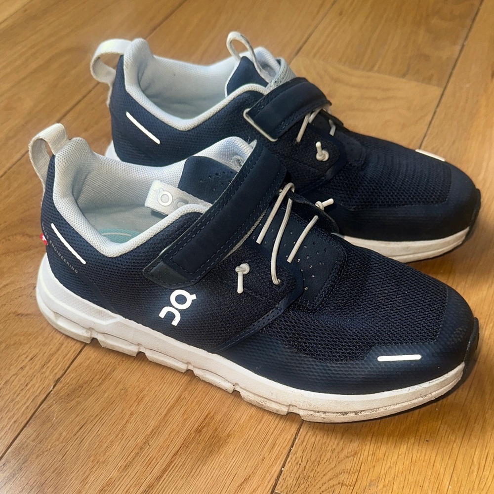 On Running Kids' Navy and White Sneakers